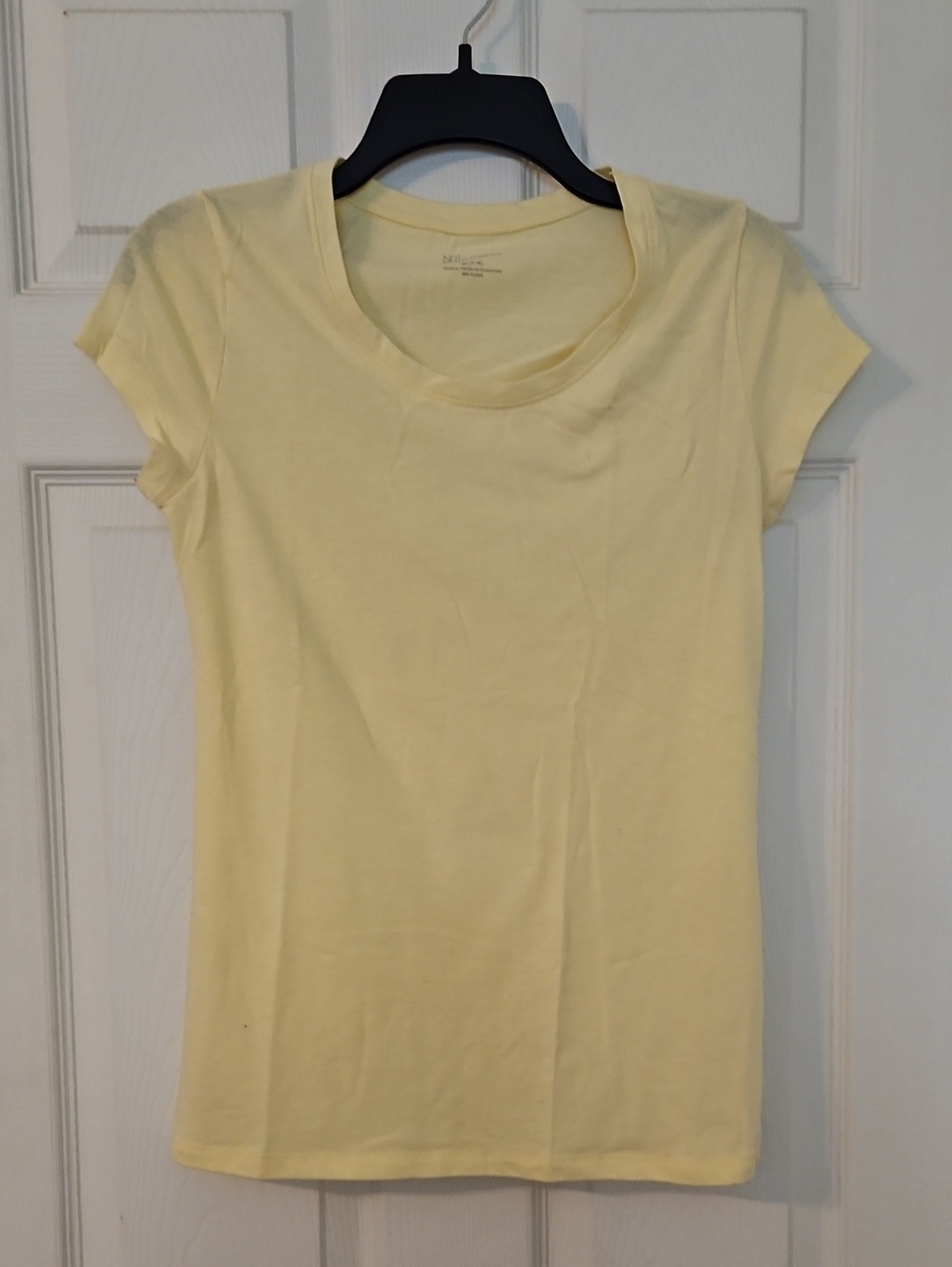 NOBO Women's Short Sleeve Crew Neck Tee in Pale Yellow